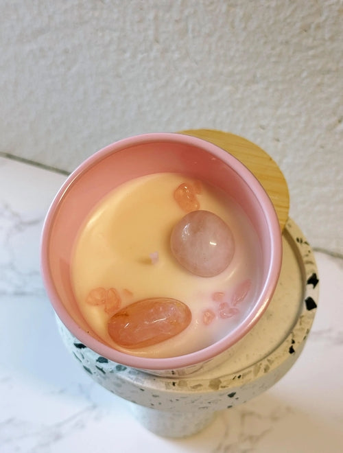Energy Crystal Candle — Natural Soy Wax, Aromatherapy & Healing