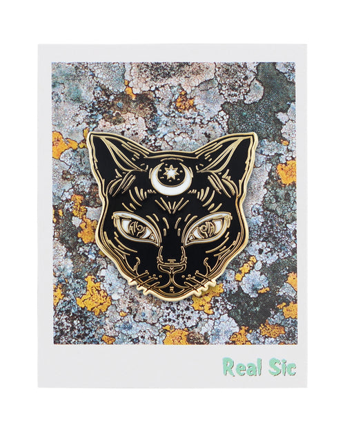 Luna die schwarze Katze – Katzen-Emaille-Pin von Real Sic