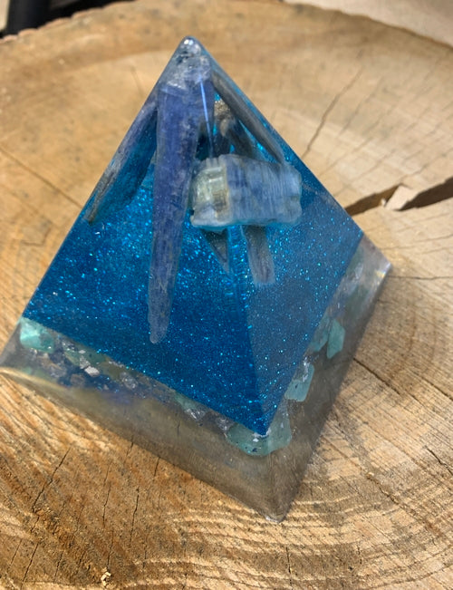 CHAKRA-SET von 7 Orgon-Pyramiden