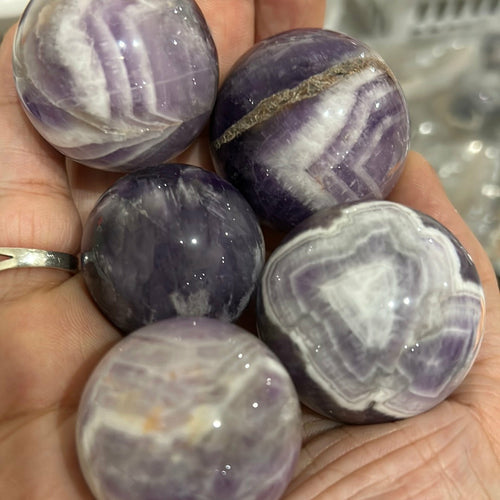 Chevron Amethyst Sphere (S)